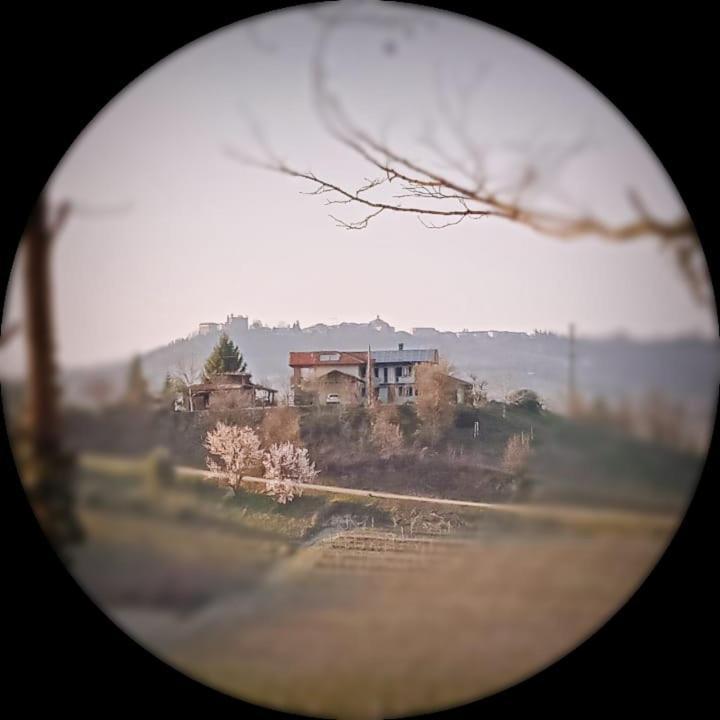 Agriturismo Bric Di Gai Monforte dʼAlba Exterior foto